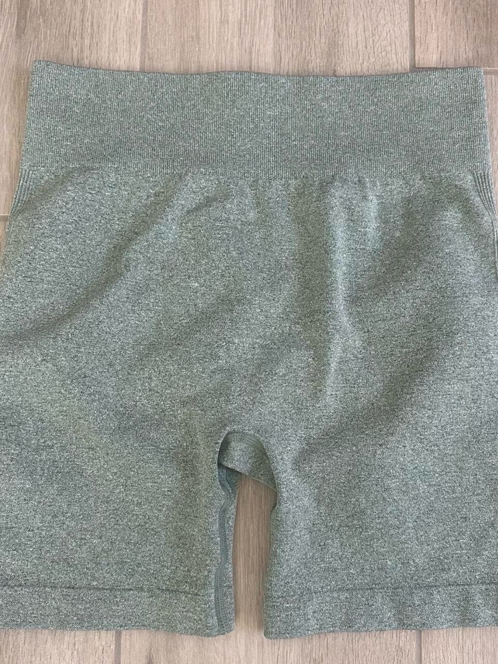 Womens OQQ Seamless Green Bike Shorts